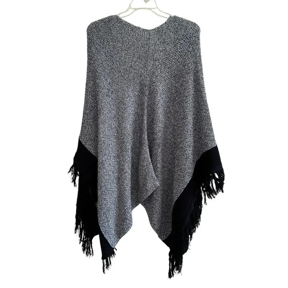 CAbi Style# 3361 Pepper Cape Poncho Shawl Sweater With Fringe Black White - Picture 7 of 11